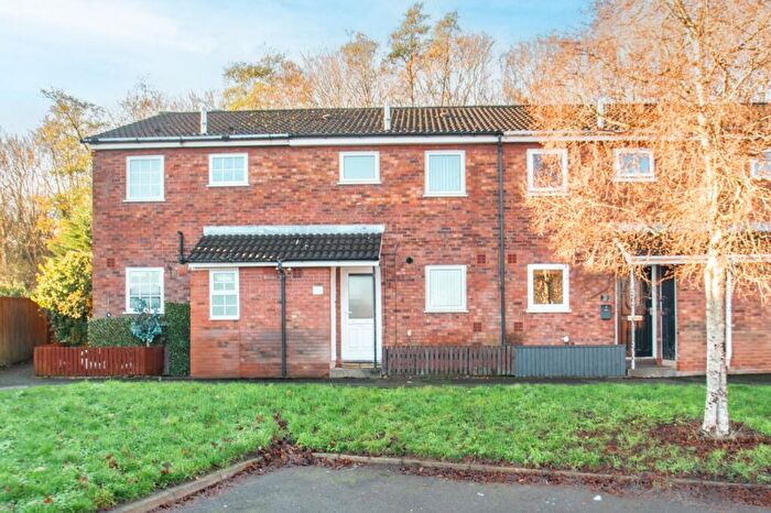 2 Bedroom Terraced House For Sale In Huins Close, Redditch, Worcestershire, B98