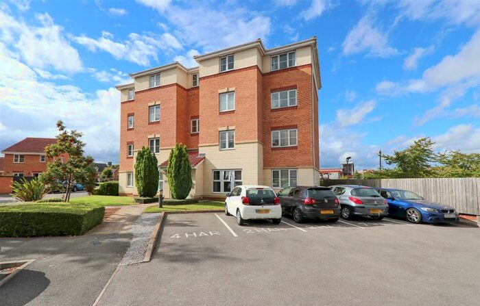 2 Bedroom Apartment To Rent In Harrow House, Spinner Croft, S40