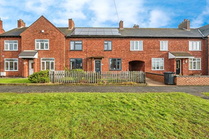 3 Bedroom End Terrace House For Sale In Coppice Drive, Dordon, Tamworth, Warwickshire, B78