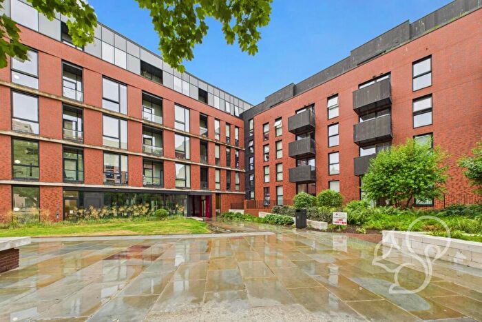 1 Bedroom Flat For Sale In Burgess Springs, Chelmsford, CM1