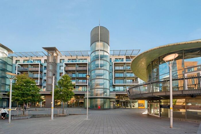 2 Bedroom Flat To Rent In Maidenhead, Berkshire, SL6