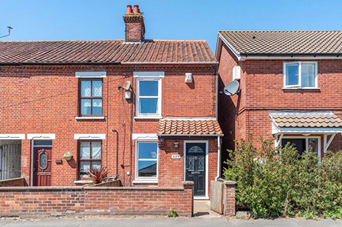 2 Bedroom Terraced House For Sale In Nelson Street, Norwich, NR2