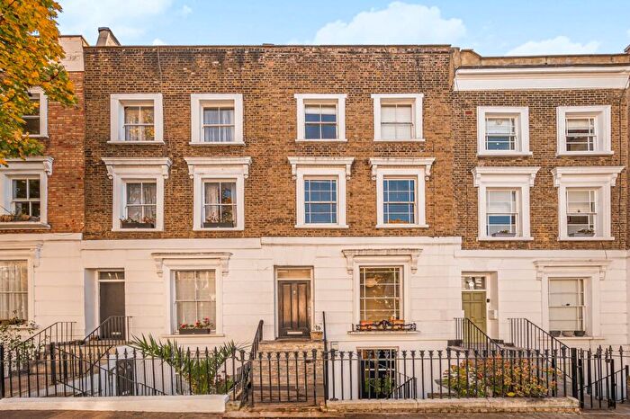 3 Bedroom Flat For Sale In Offord Road, Barnsbury, N1