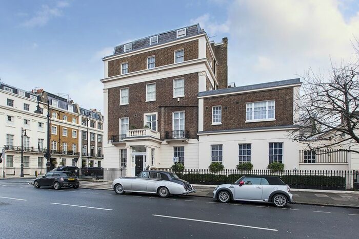 2 Bedroom Flat To Rent In Eaton Place, Belgravia, SW1X