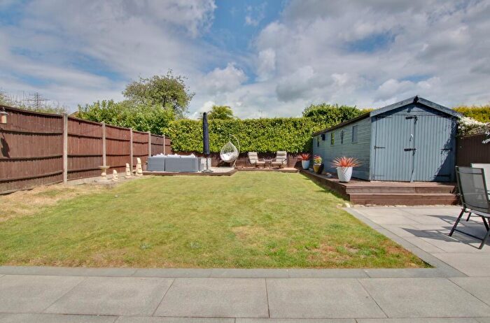5 Bedroom Detached House For Sale In Nursling, Southampton, SO16
