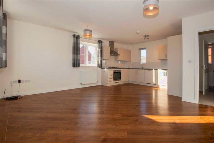 2 Bedroom Apartment To Rent In Woolpack Grange, Oakridge Park, Milton Keynes, MK14
