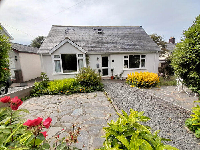 4 Bedroom Bungalow For Sale In Ty Lafant Llwyngwril, Gwynedd, LL37