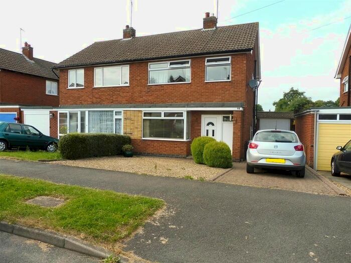 3 Bedroom Property To Rent In Lonsdale Way, Oakham, LE15