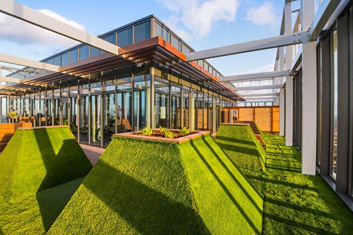 1 Bedroom Flat To Rent In Stratosphere, Stratford, London, E15