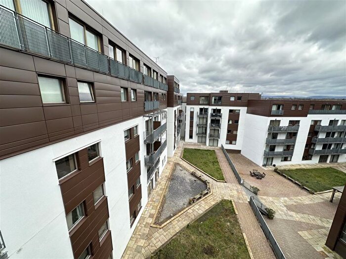 2 Bedroom Flat For Sale In Advent House, Isaac Way, New Islington, M4