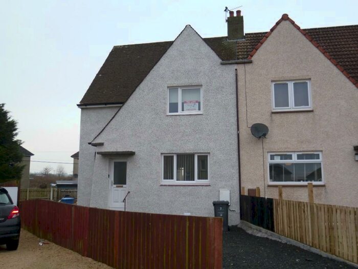 3 Bedroom Semi-Detached House To Rent In Matthew Place, Kilwinning, Ayrshire, KA13
