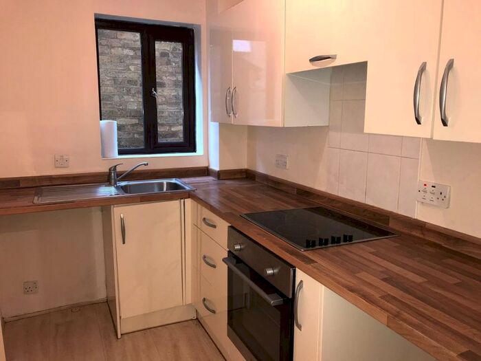 1 Bedroom Flat To Rent In Spring Vale North, Dartford, DA1