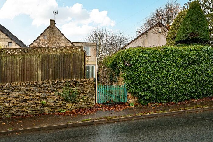 3 Bedroom Cottage For Sale In Nupend, Stroud, GL6