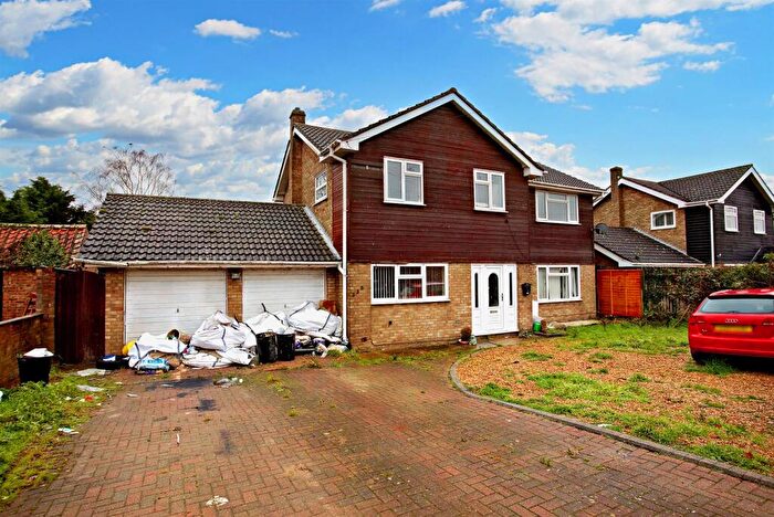 4 Bedroom Detached House For Sale In Oilmills Road, Ramsey, Huntingdon, PE26