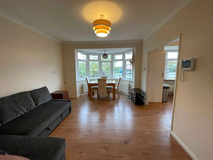 1 Bedroom Flat To Rent In Greystoke Park Terrace, London, W5
