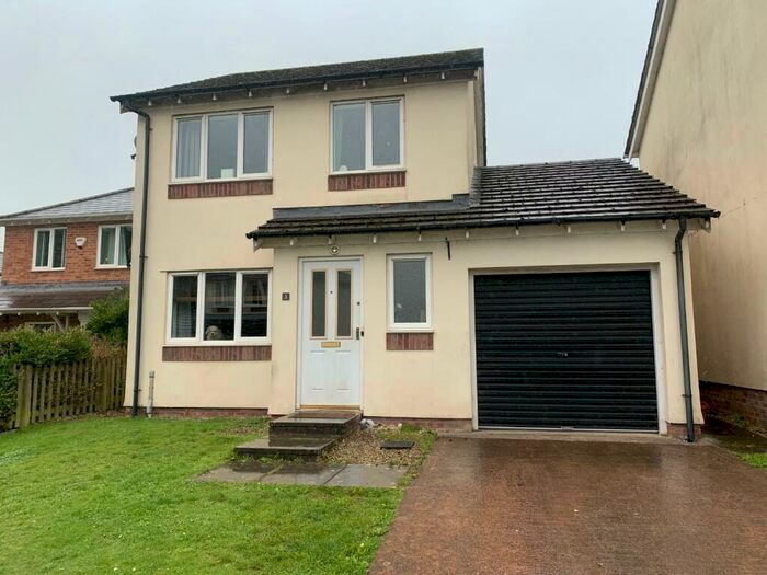 House To Rent In Wren Hollow, Bridgend, CF31