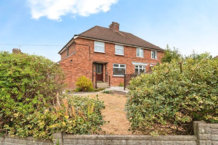 3 Bedroom Semi-Detached House For Sale In Westfields, Buckingham, MK18