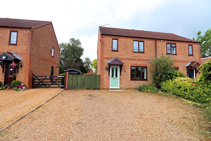 3 Bedroom Semi-Detached House To Rent In Church Road, King's Lynn, PE33