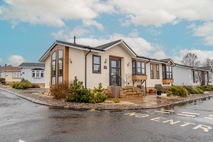 2 Bedroom Park Home For Sale In Cedar Crescent, Stepps, G33