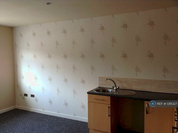 1 Bedroom Flat To Rent In Brickfield Grove, Halifax, HX2
