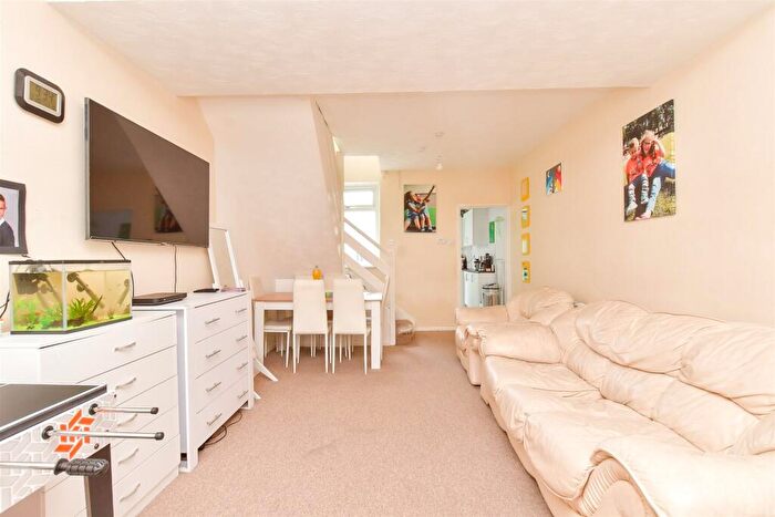 2 Bedroom Terraced House For Sale In Cyprus Road, Portsmouth, Hampshire, PO2