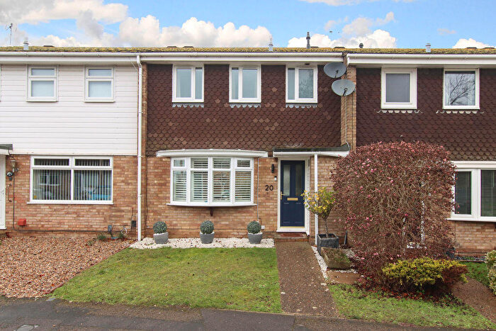 3 Bedroom Terraced House For Sale In Buckingham Road, Tring, HP23