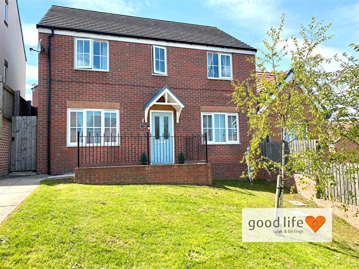 4 Bedroom Detached House For Sale In Woodham Drive, Ryhope, Sunderland, SR2