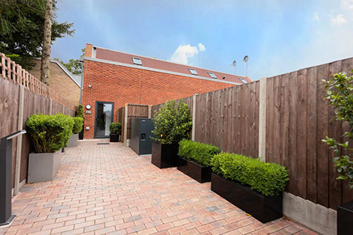 1 Bedroom Apartment To Rent In Elm Park, Stanmore, HA7