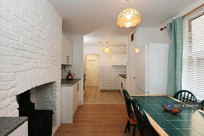 4 Bedroom Terraced House To Rent In Louise Road, London, E15