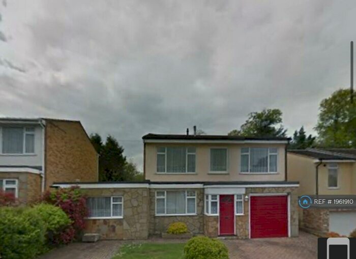1 Bedroom Flat To Rent In Manorville Road, Hemel Hempstead, HP3