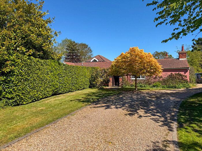 4 Bedroom Detached Bungalow For Sale In Crown Street, Dedham, Colchester, CO7