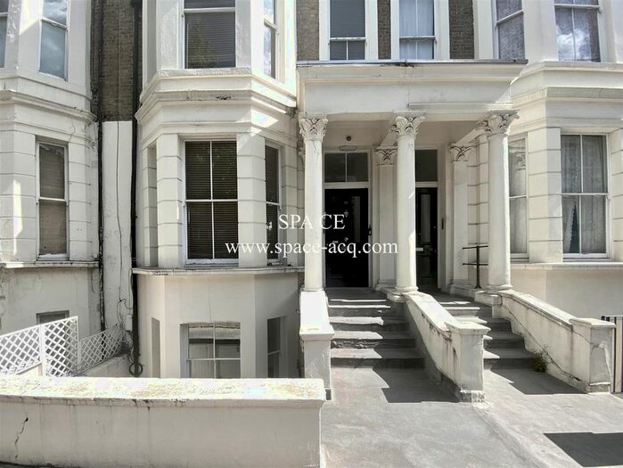 2 Bedroom Flat To Rent In Warwick Avenue, London, W9