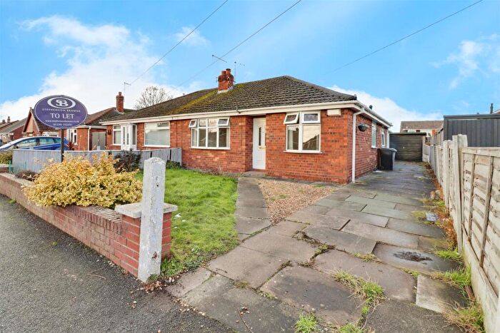 2 Bedroom Semi-Detached Bungalow To Rent In Wordsworth Drive, Crewe, CW1