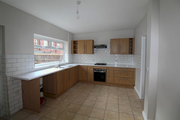 2 Bedroom End Of Terrace House To Rent In Essex Street, Horwich, Bolton, BL6