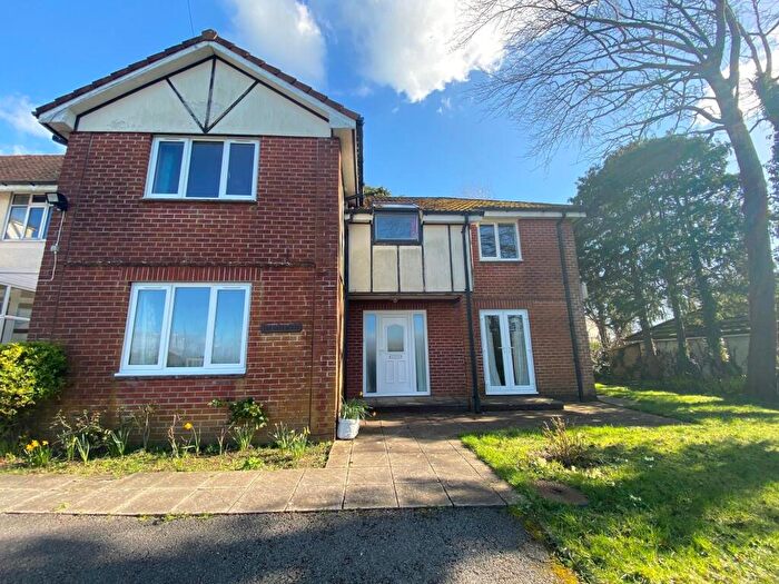 5 Bedroom Detached House To Rent In Lancaster Gardens, Plymouth, PL5