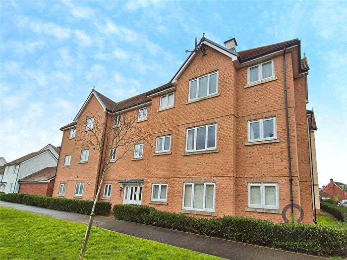 2 Bedroom Flat For Sale In Kensington Way, Polegate, East Sussex, BN26