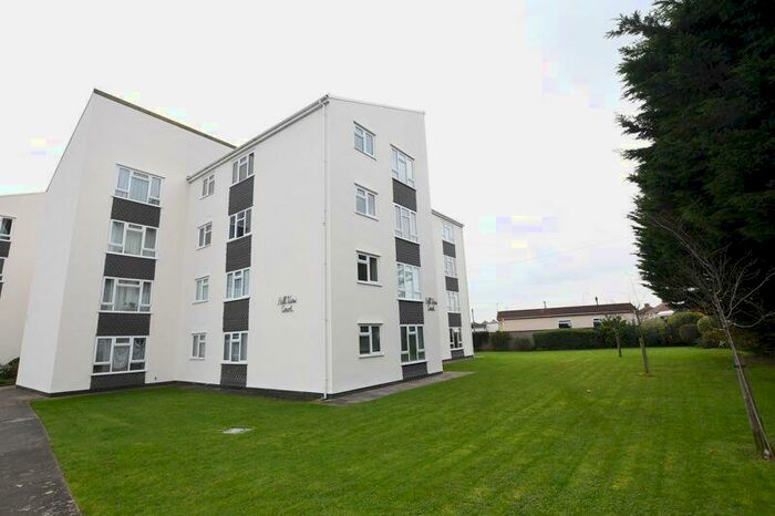 2 Bedroom Flat To Rent In Locking Road, Weston-super-Mare, BS22