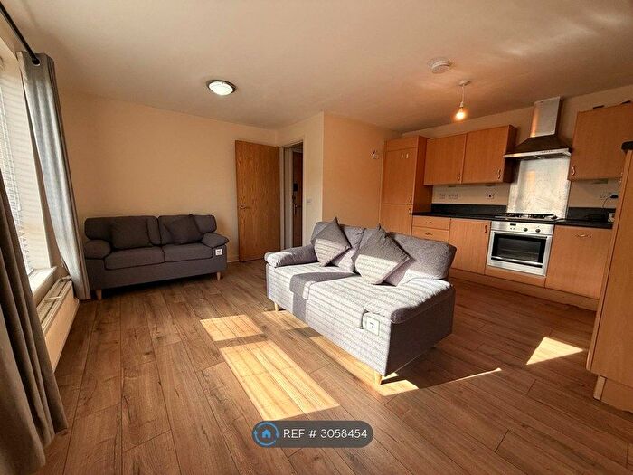 1 Bedroom Flat To Rent In Priory Court, Birmingham, B5