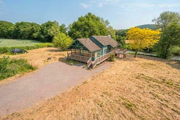 2 Bedroom Lodge For Sale In Alisier Lodge, Kemeys Road, Chain Bridge, Abergavenny, Monmouthshire, NP7