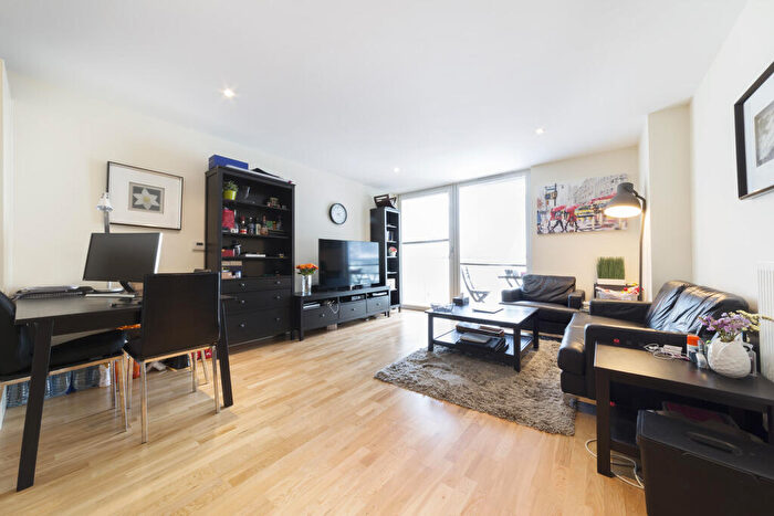 1 Bedroom Apartment To Rent In Denison House, Lanterns Court, Lanterns Way, London, E14