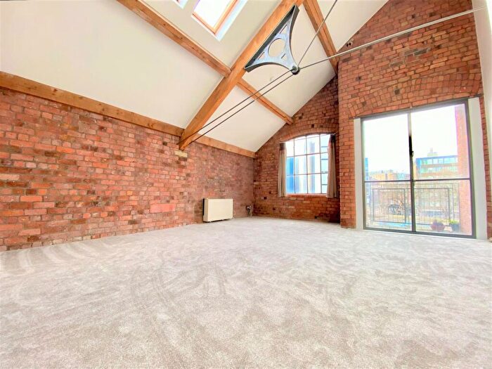 2 Bedroom Apartment To Rent In Abbey Building, Old Haymarket, Liverpool, L1