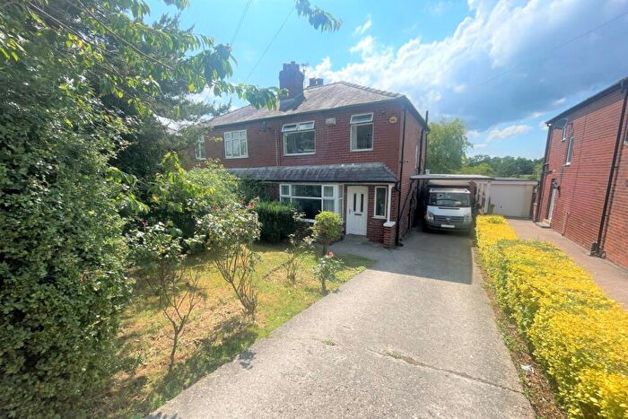 3 Bedroom Semi-Detached House To Rent In Talbot Road, Roundhay, Leeds, LS8