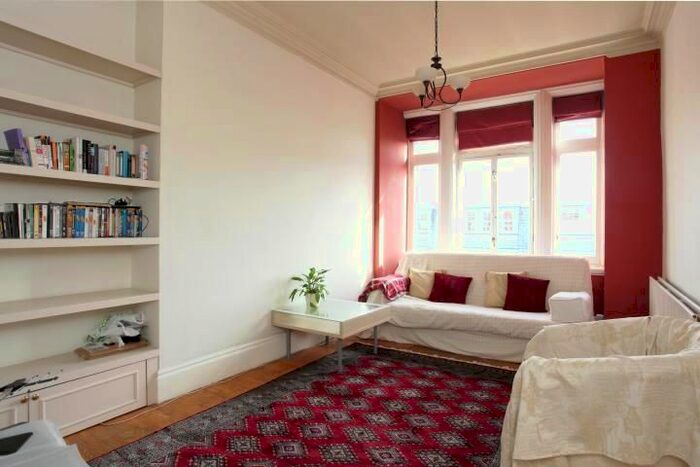 Studio To Rent In Pembridge Villas, Notting Hill, W11