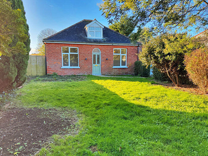 3 Bedroom Detached Bungalow For Sale In Nodes Road, Cowes, PO31