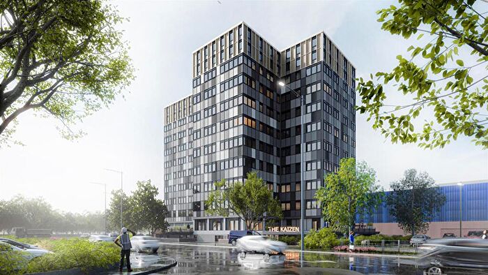 2 Bedroom Flat To Rent In Birmingham Road, West Bromwich, B70