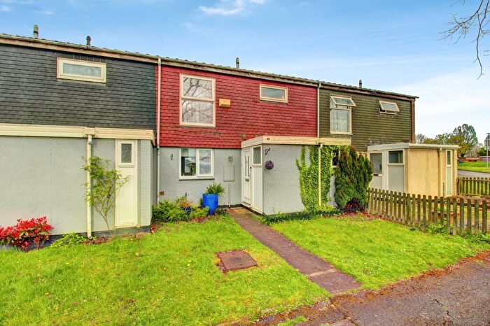 3 Bedroom Terraced House For Sale In Medway, Tamworth, B77