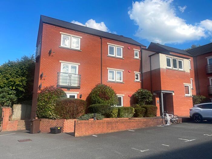 2 Bedroom Flat To Rent In Caesar Street, Chester Green, Derby, DE1