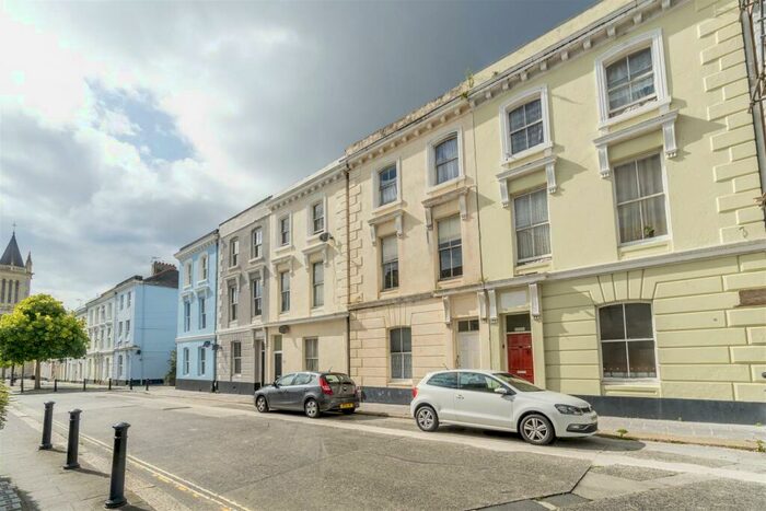 1 Bedroom Flat To Rent In Wyndham Street West, Stonehouse, Plymouth, PL1