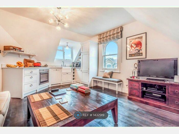 1 Bedroom Flat To Rent In Upper Tollington Park, London, N4