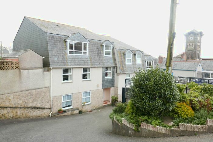 1 Bedroom Flat To Rent In Trewartha Court, Pound Street, Liskeard, Cornwall, PL14